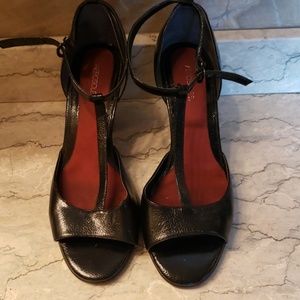 Aerosoles t-strap open toe heels